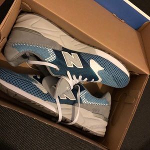 New balance 999